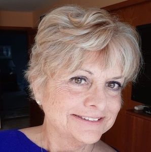 Meet your Posher, Ellen
